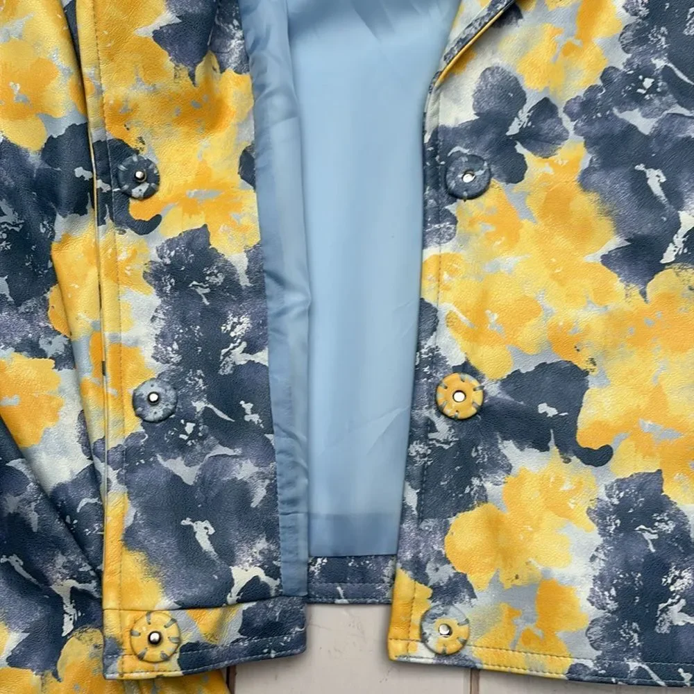 Cropped Floral Yellow and Blue Trench - Picture 9 of 13